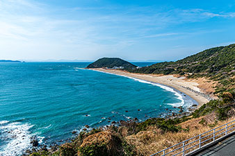 写真：恋路ヶ浜